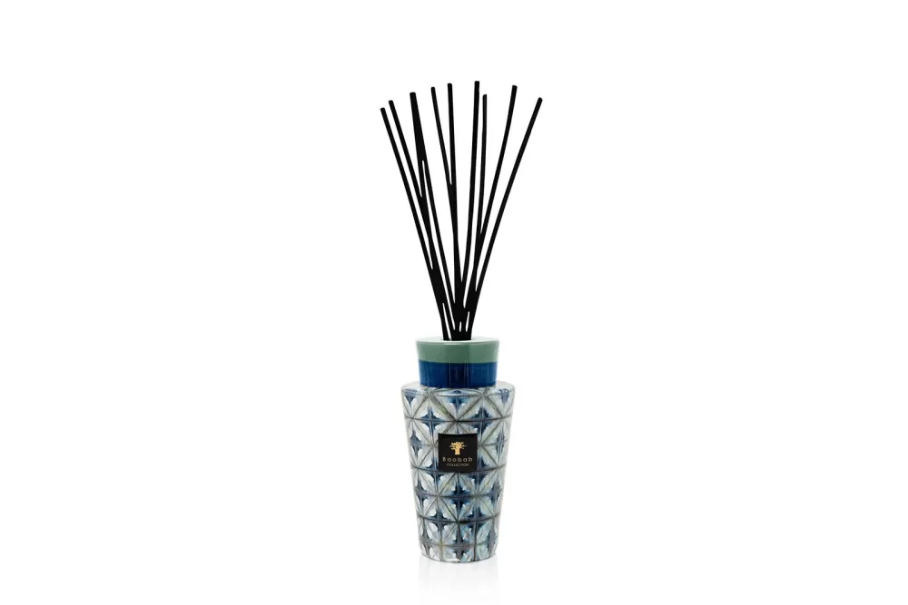 Baobab Bohomania Kilan Totem Luxury Bottle Diffuser 2L – Holzduft, Weihrauch, Bernstein, Zeder, Geschenkbox, 8 Stäbchen, Nachfüllflasche