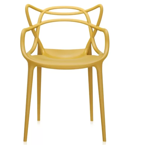 Kartell Masters Stuhl in Senfgelb | Design von Philippe Starck | Leicht, vielseitig für Innen & Außen | Ikonische Silhouetten vereint