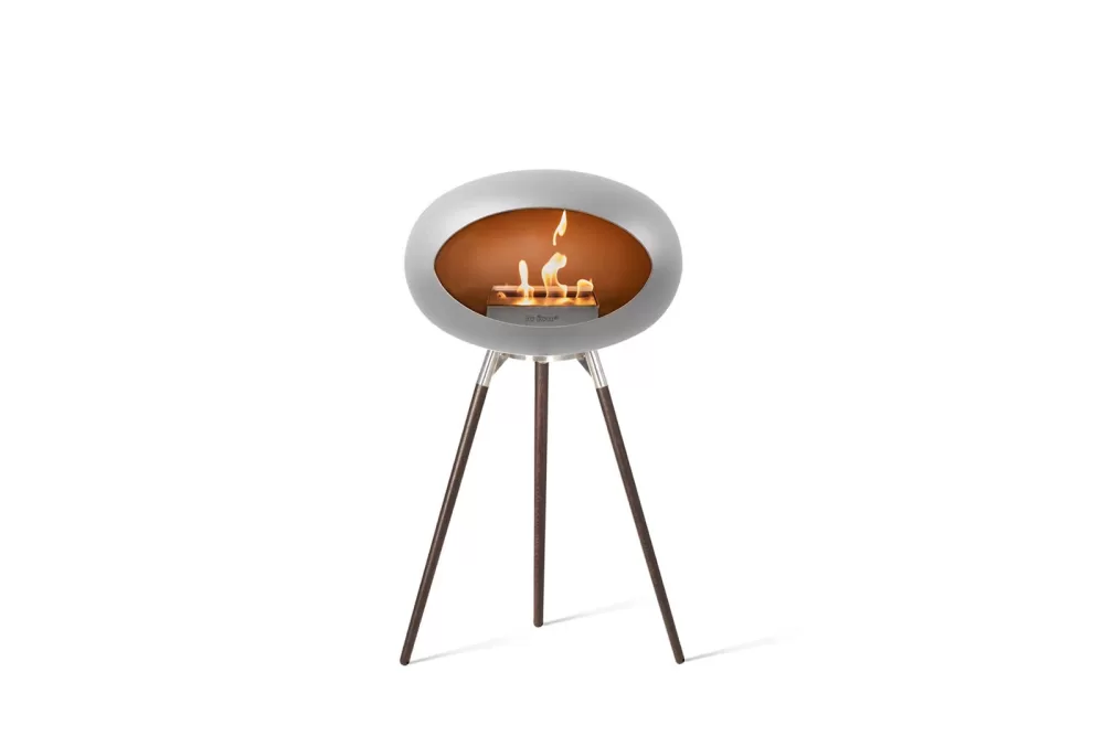 Le Feu Ground High Nickel Bioethanol Kamin - Smoked Oak & Edelstahl, stilvoller Raumteiler für gemütliche Atmosphäre, 1500W Heizleistung.