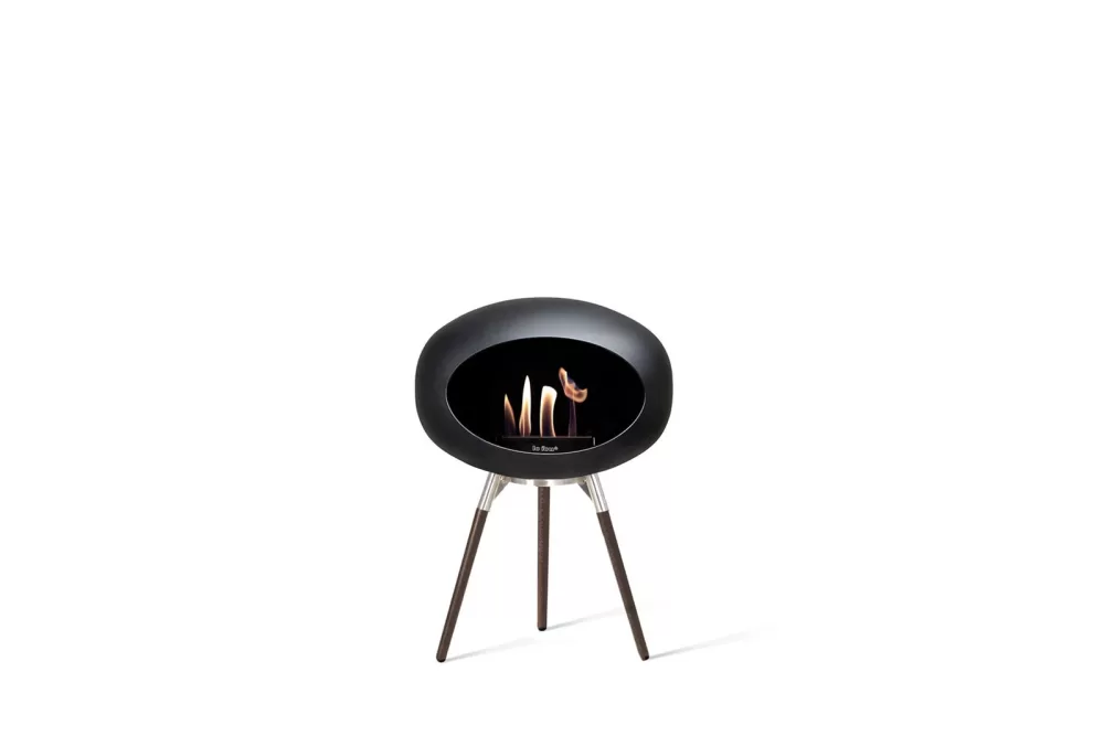 Le feu Ground Low Black Bioethanol Kamin – Smoked Oak & Stainless Steel, transportabel, sicher, ideal für Innen- und Außenbereich, moderne Eleganz.