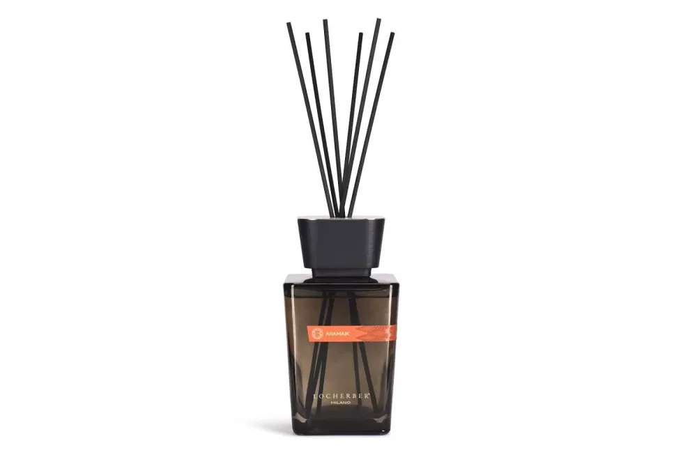 Locherber Milano Aramaik Diffuser 1000 ml | Skyline Collection | Süßer holziger Raumduft mit Myrrhe & Narden-Öl | Elegantes Design