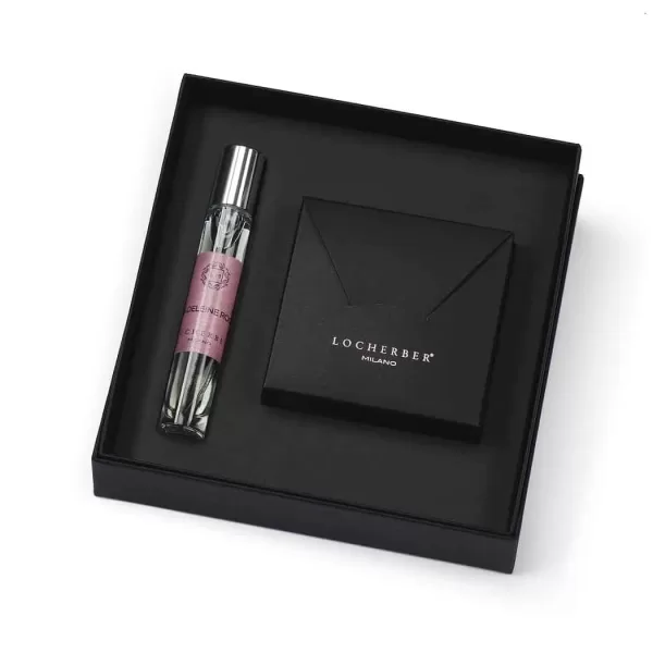 Locherber Milano Madeleine Rose Kit Sachet | Mood Collection | Fruchtig-floraler Duft mit Damaszener Rose, Eukalyptus, Feige & Vanille