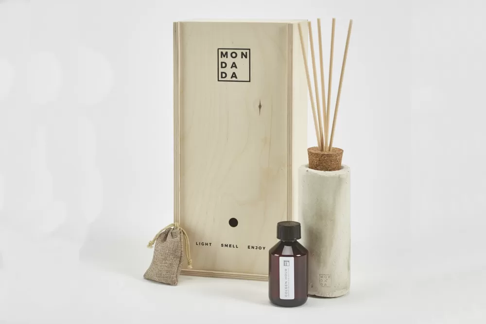 Mon Dada Urban Diffuser Black Sea - Handgefertigter Raumduft mit 200ml, Ecru, einzigartige Duftstäbchen, luxuriöse Atmosphäre für Ihr Zuhause