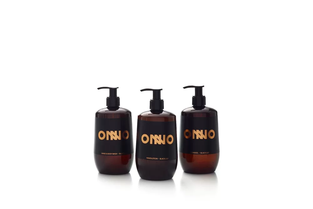 Onno Black Lily Geschenkset – 3 x 500 ml Handgel, Waschgel & Lotion, vegan, ohne Parabene, Oud-Holz, Patchouli, Leder, luxuriös & sinnlich