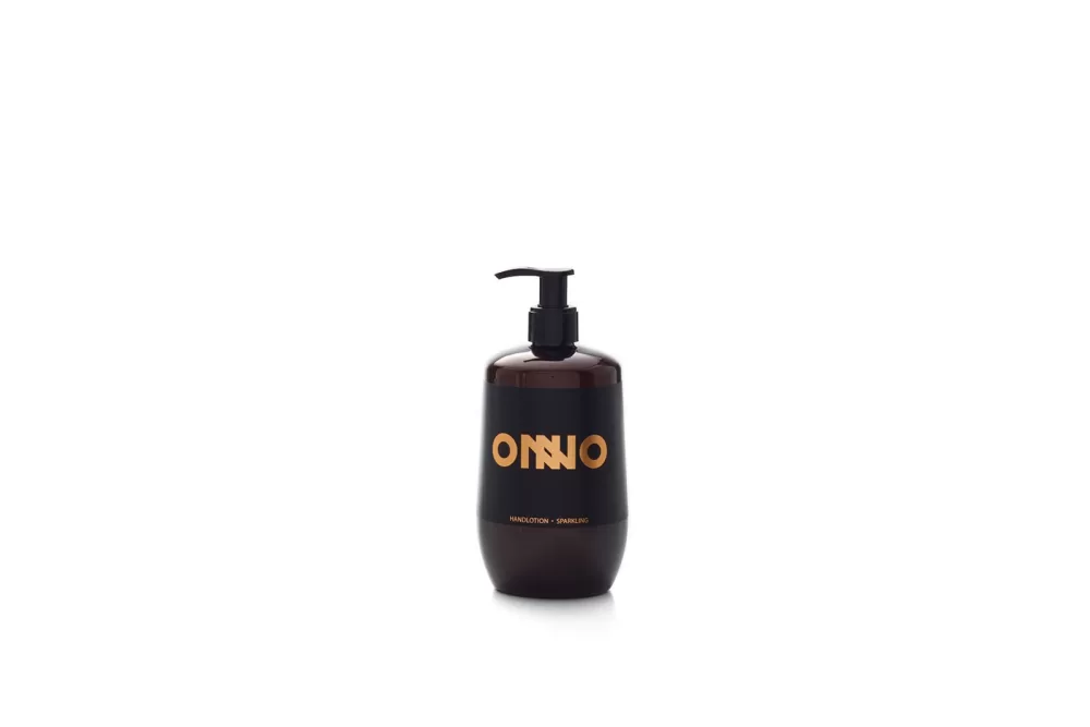 Onno Sparkling Hand- und Körperlotion 500 ml – Vitalisierend mit Kurkuma, Pfeffer & Bergamotte, Vegan, pH-neutral, 95% biologisch abbaubar