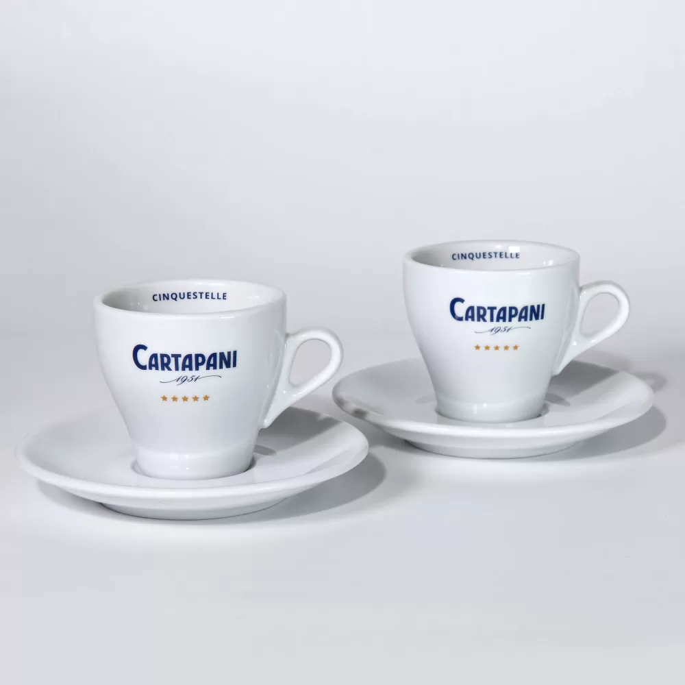 CARTAPANI Cappuccinotassen 2er Set inkl. Untertassen – Hochwertiges Porzellan, spülmaschinenfest, ideal für Latte Art, klassisches Design