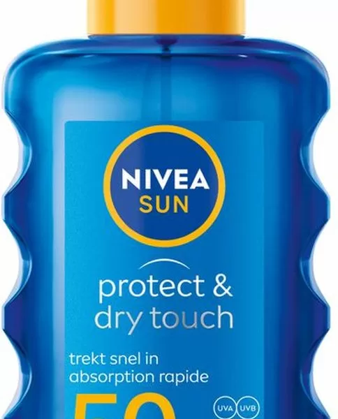 NIVEA Sun Protect & Dry Touch Spray SPF 50 - 200ml, Transparante, Waterbestendige Zonnebrand, Geen Witte Strepen, Verkoelend Effect