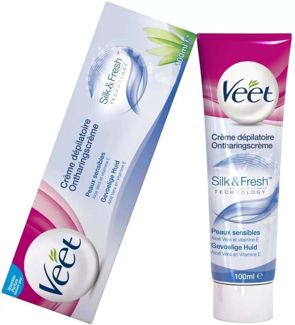 Veet Vochtinbreng Creme Aloe voor Gevoelige Huid - 100 ml - Voorkomt Uitslag en Stoppels - Zachte Hydratatie en Verzorging