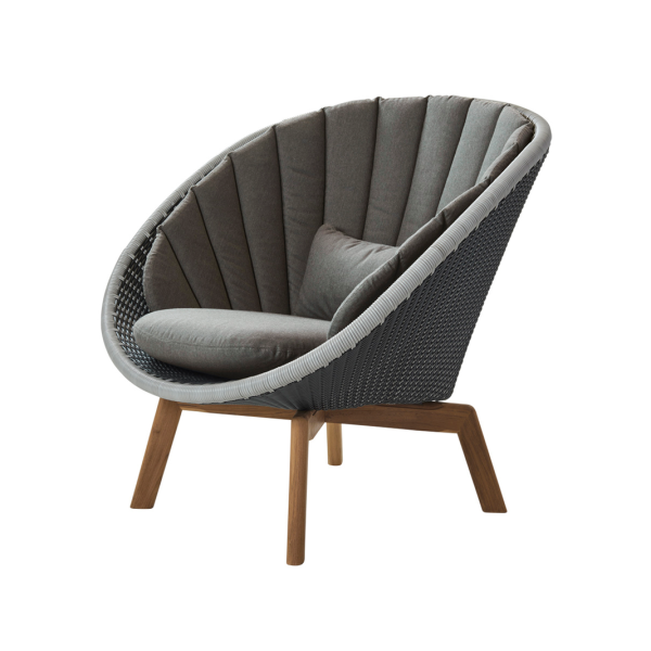 Cane-line Peacock Loungesessel Grau/Light Grey mit Teakholzbeinen & Taupe Kissen – Wetterfest, modern, komfortabel, 91x93x87 cm