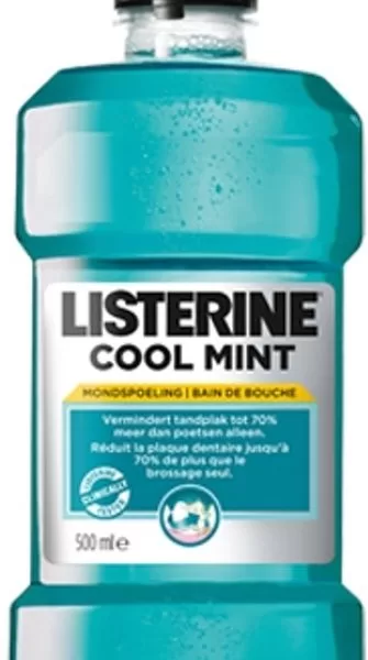 Listerine Coolmint Mondwater 500 ml - Antibacteriële mondspoeling met 4 essentiële oliën voor frisse adem en gezond tandvlees - 4x verpakking