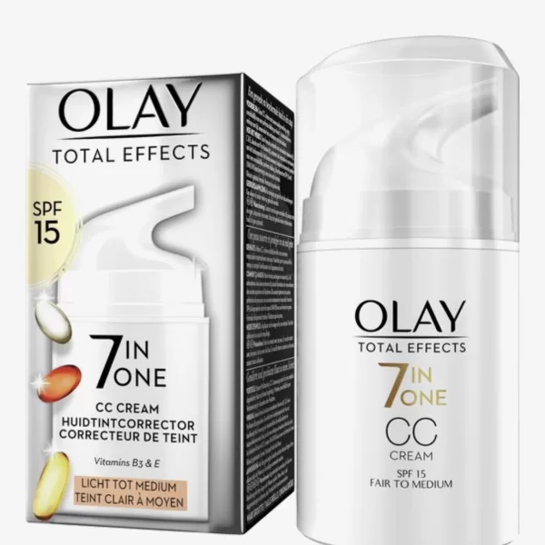 Olay Total Effects 7in1 CC Crème Licht tot Medium met SPF15 - 50ml, Hydratatie, Huidverbetering, Niet-vettig, Geschikt voor Alle Huidtypes