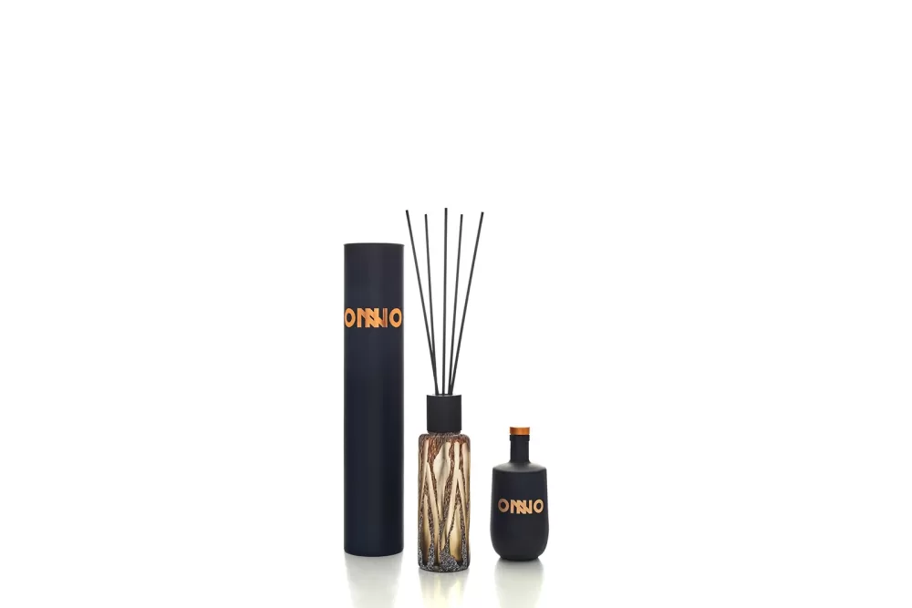 Onno Safari Diffuser 500 ml - Nature Brown, Raumduft mit frischem Gras, Kräutern & Moschus, luxuriöses Ambiente, Animal Print Flakon