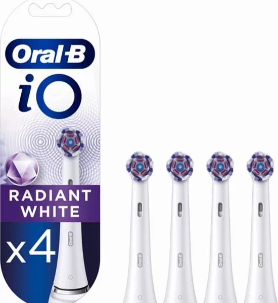 Oral-B iO Radiant White Opzetborstels - 4 Stuks - Verwijdert tot 100% tandplak - Voor optimale reiniging en natuurlijke witte glimlach