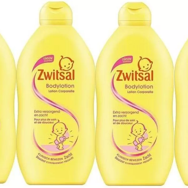 Zwitsal Baby Bodylotion Voordeelverpakking 4 x 400 ml - Hypoallergeen, pH-neutraal, Dermatologisch Getest, Voor Zachte Babyhuid