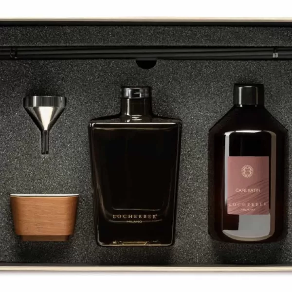 Locherber Milano Café Satin Geschenkset 500 ml | Skyline Collection | Blumiger Duft inspiriert von Gesha-Kaffee | Luxuriöse Körperpflege Locherber Milano Café Satin Geschenkset 500 ml | Skyline Collection | Blumiger Duft inspiriert von Gesha-Kaffee | Luxuriöse Körperpflege