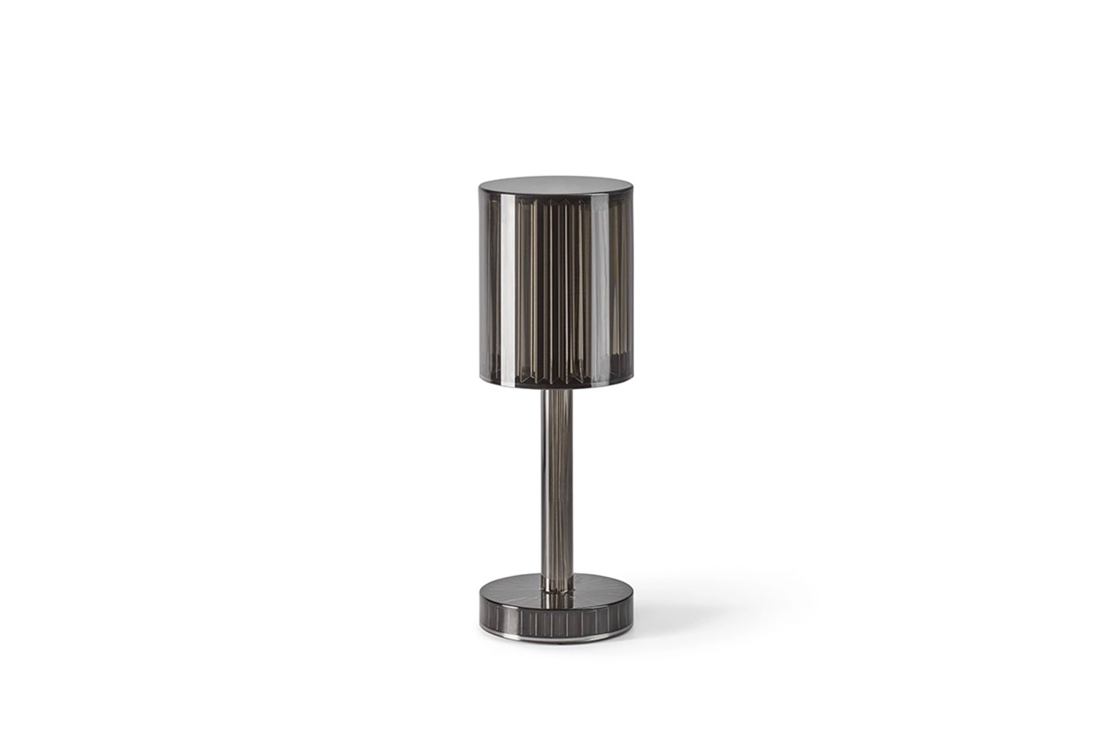 Vondom Gatsby Cylinder Designer-Tischlampe mit Touch-Dimmer, Fumé, 24,6 cm hoch, integrierter Akku, 12h Batterielaufzeit, stilvolles Lichtspiel Vondom Gatsby Cylinder Designer-Tischlampe mit Touch-Dimmer, Fumé, 24,6 cm hoch, integrierter Akku, 12h Batterielaufzeit, stilvolles Lichtspiel