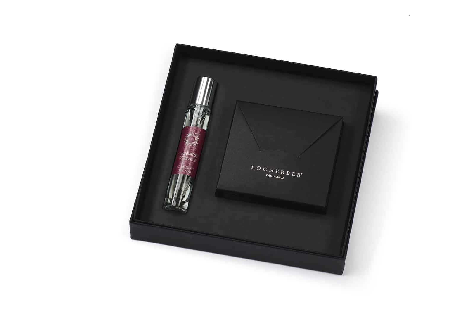 Locherber Milano Rhubarbe Royal Kit Sachet | Mood Collection | Fruchtiger Raumduft mit Rhabarber, Grapefruit & Moschus | Unisex Duft Locherber Milano Rhubarbe Royal Kit Sachet | Mood Collection | Fruchtiger Raumduft mit Rhabarber, Grapefruit & Moschus | Unisex Duft