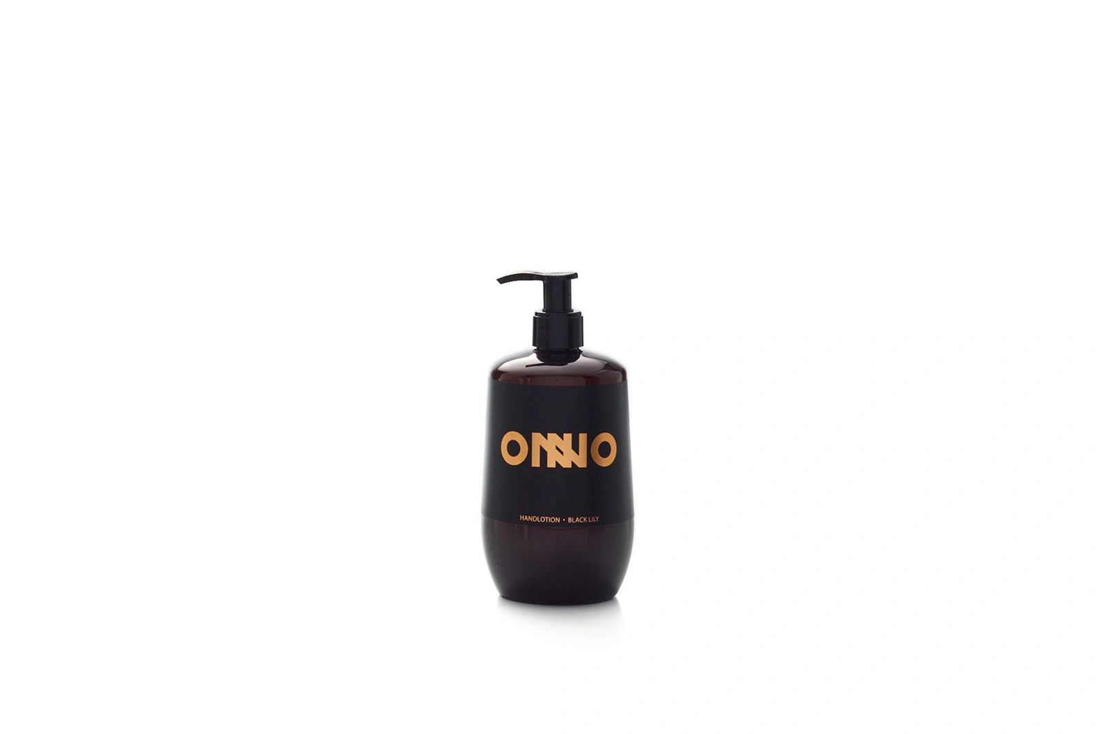 Onno Black Lily Hand- und Körperlotion 500 ml – Vegan, pH-neutral, Oud-Holz, Patchouli, Leder, ohne Parabene & Sulfate, 95% biologisch abbaubar Onno Black Lily Hand- und Körperlotion 500 ml – Vegan, pH-neutral, Oud-Holz, Patchouli, Leder, ohne Parabene & Sulfate, 95% biologisch abbaubar