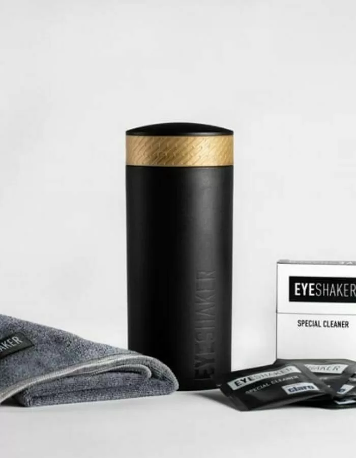NOVO EyeShaker Brillenreinigung Set mit Box – Shaker, Mikrofasertuch, Spezialreiniger für optimale Brillenpflege und Glanz. NOVO EyeShaker Brillenreinigung Set mit Box – Shaker, Mikrofasertuch, Spezialreiniger für optimale Brillenpflege und Glanz.