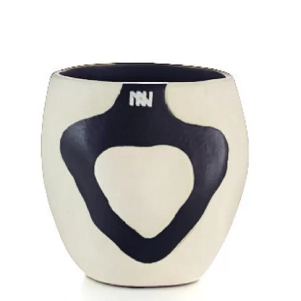 Onno Cape Artistic Escape Duftkerze Ivory L | Handgefertigt, warmes Licht, organisches Design, ideal für Entspannung & Dekoration Onno Cape Artistic Escape Duftkerze Ivory L | Handgefertigt, warmes Licht, organisches Design, ideal für Entspannung & Dekoration