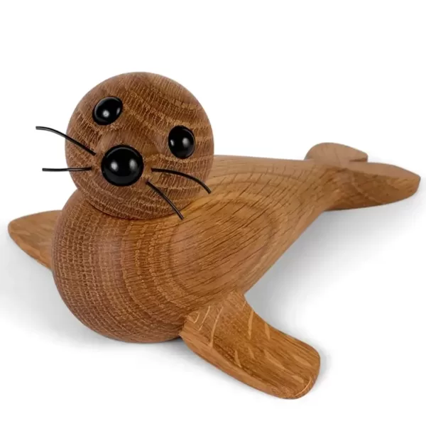 Spring Copenhagen Seehund Mama - Handgefertigte Holzfigur aus Eiche, beweglicher Kopf, Dänisches Design, Braun, 2 Größen erhältlich Spring Copenhagen Seehund Mama - Handgefertigte Holzfigur aus Eiche, beweglicher Kopf, Dänisches Design, Braun, 2 Größen erhältlich