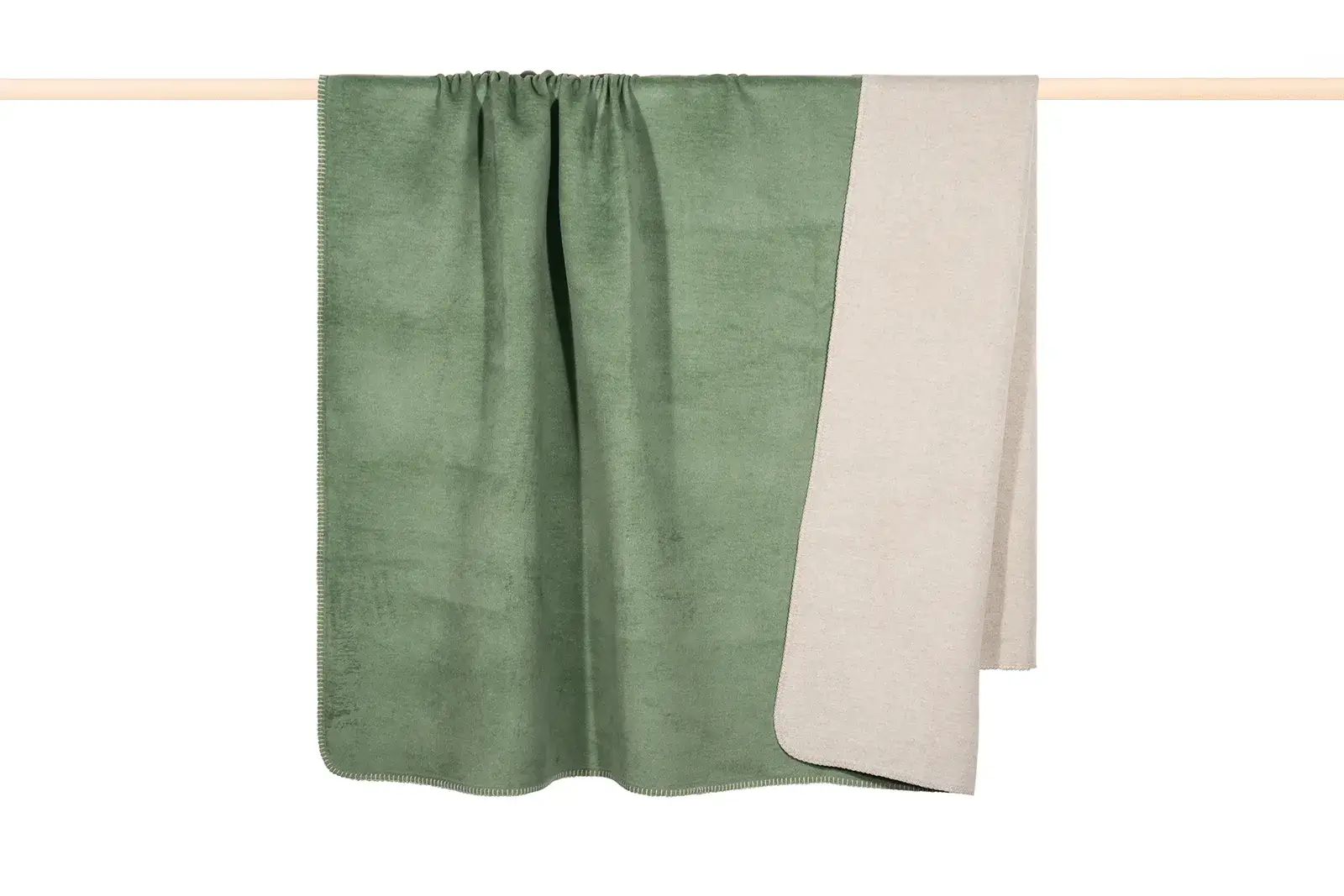 pad HOBART | Plaid 150x200 cm | Salbei pad HOBART | Plaid 150x200 cm | Salbei