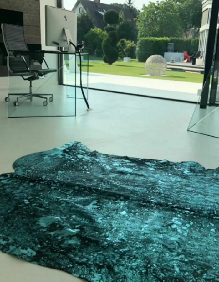 Novoline Designfell aus Südamerika – Buntes, einzigartiges Fell für Wohnbereich, Schlafzimmer, Flur & Badezimmer – Hochwertige Muster & Farben Novoline Designfell aus Südamerika – Buntes, einzigartiges Fell für Wohnbereich, Schlafzimmer, Flur & Badezimmer – Hochwertige Muster & Farben